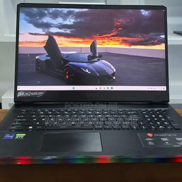 New Laptop MSI Raider GE76 12UGS 32GB Intel Core I9 SSD 2T