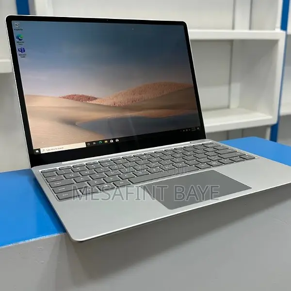 New Laptop Microsoft Surface 16GB Intel Core I5 SSD 256GB