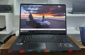 New Laptop MSI Raider GE76 12UGS 32GB Intel Core I9 SSD 2T
