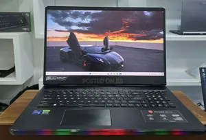 New Laptop MSI Raider GE76 12UGS 32GB Intel Core I9 SSD 2T