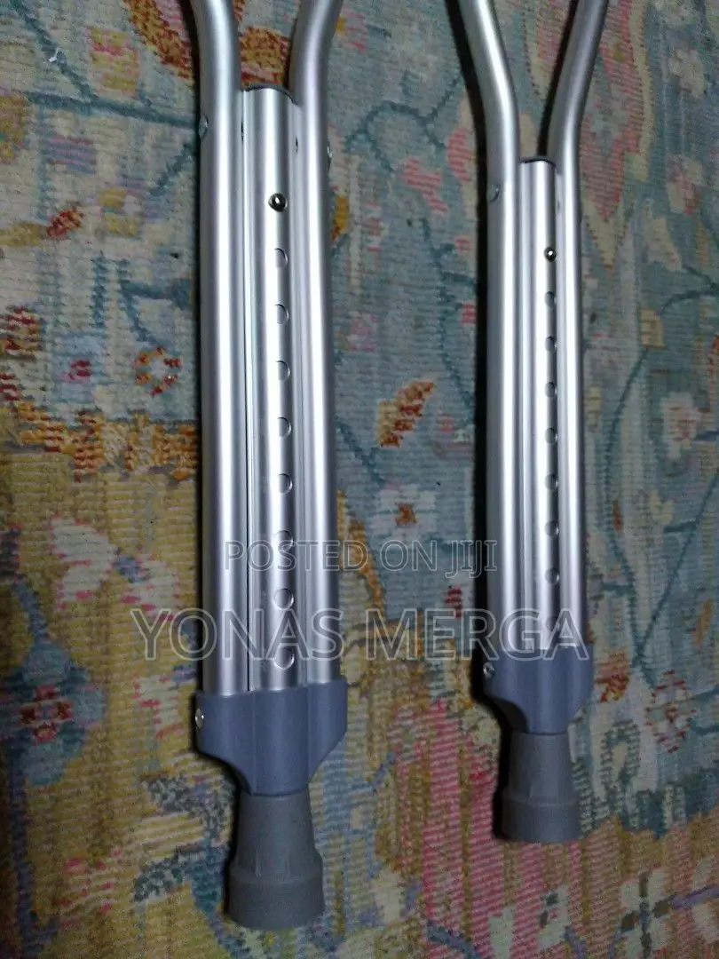 Crutches_ክራንች¢፬፭cranch+~-Crunch/_Lighweight Crutches=₢Crunch