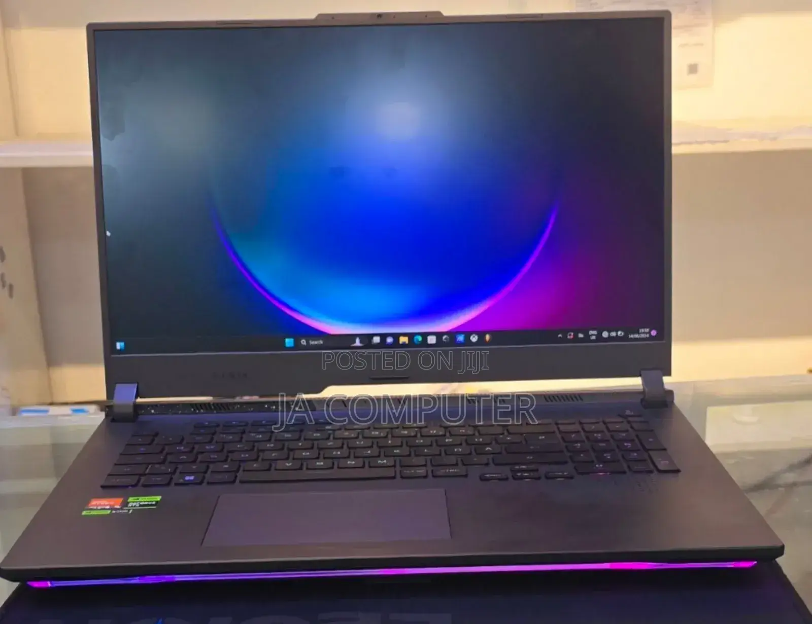 New Laptop Asus ROG Strix G15 32GB AMD Ryzen 9 SSD 1T