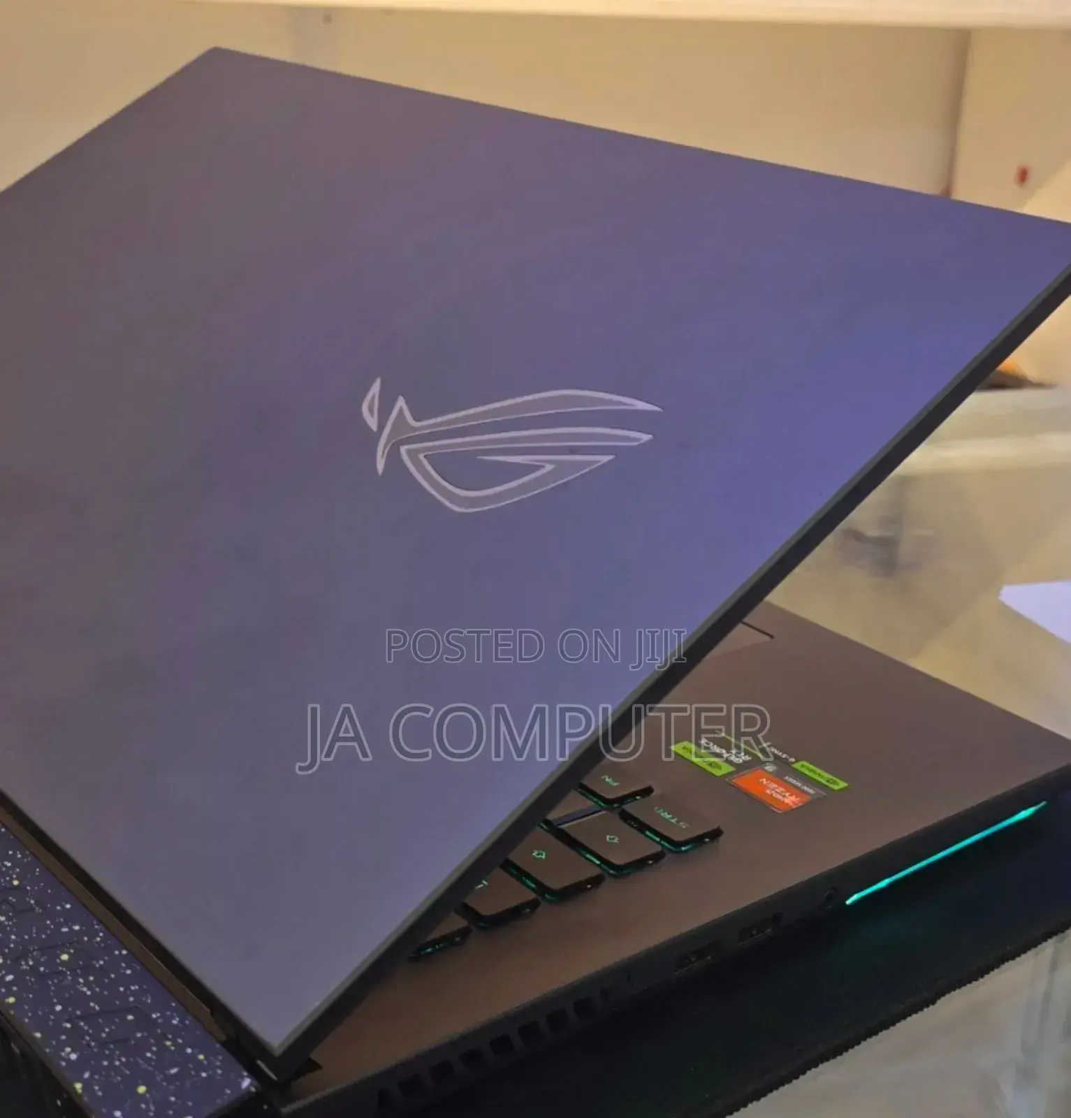 New Laptop Asus ROG Strix G15 32GB AMD Ryzen 9 SSD 1T