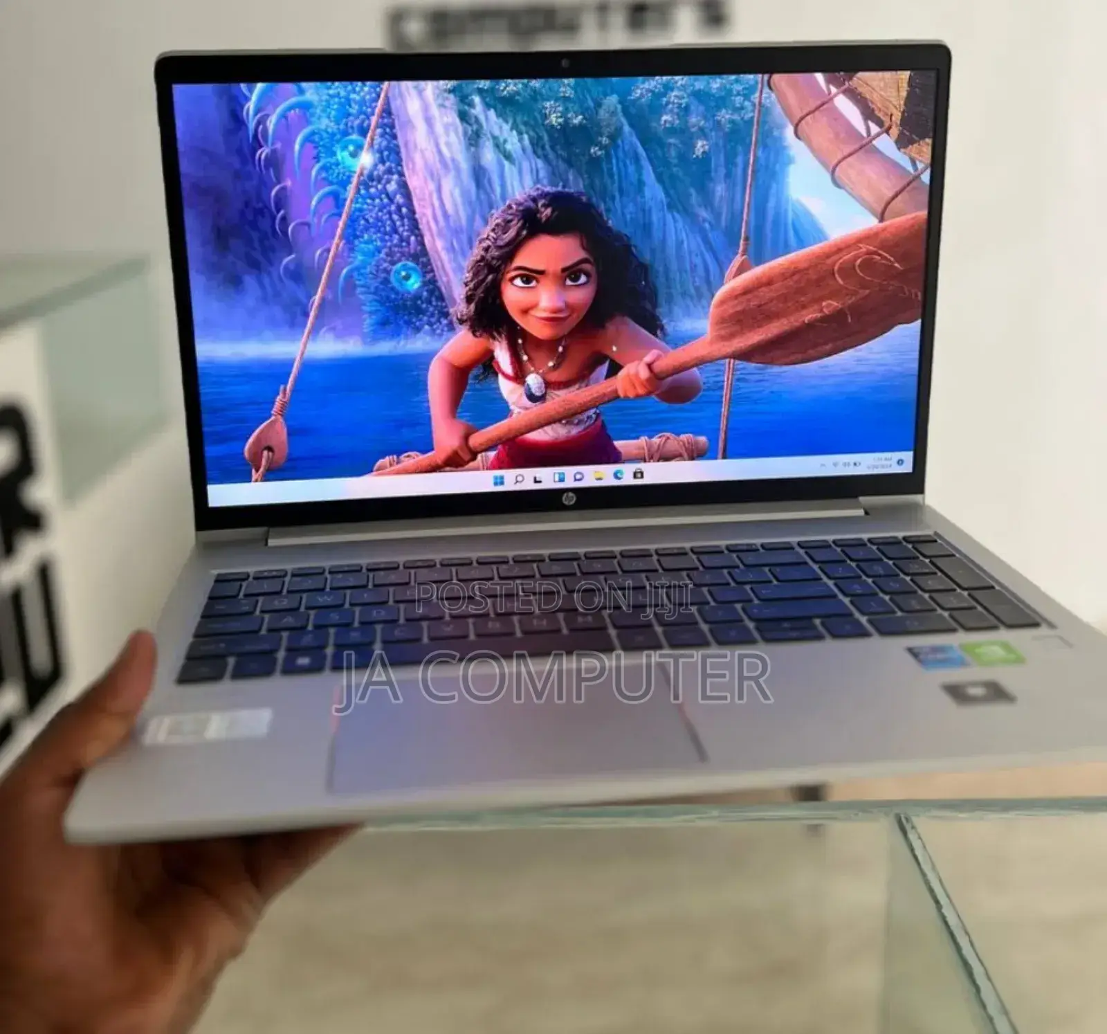 New Laptop HP ProBook 640 G8 16GB Intel Core I7 SSD 512GB