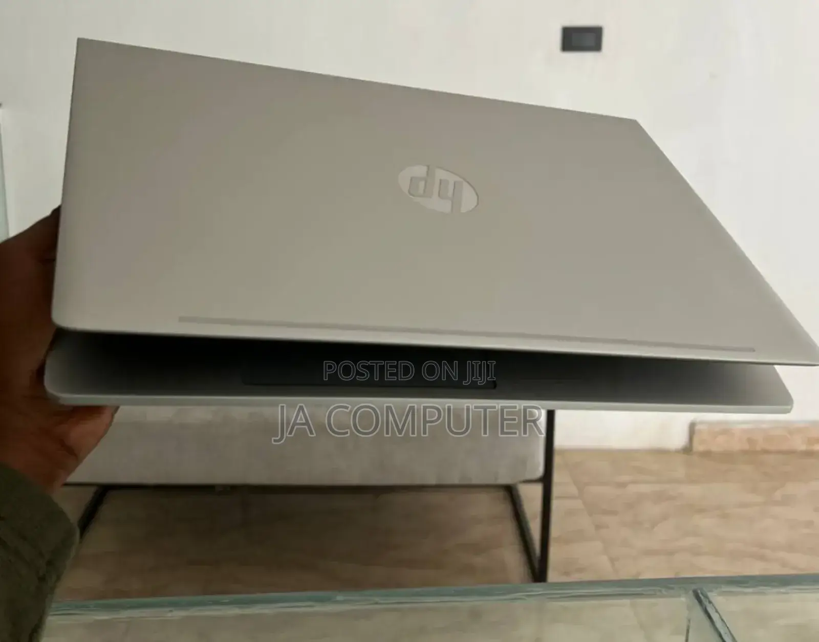 New Laptop HP ProBook 640 G8 16GB Intel Core I7 SSD 512GB