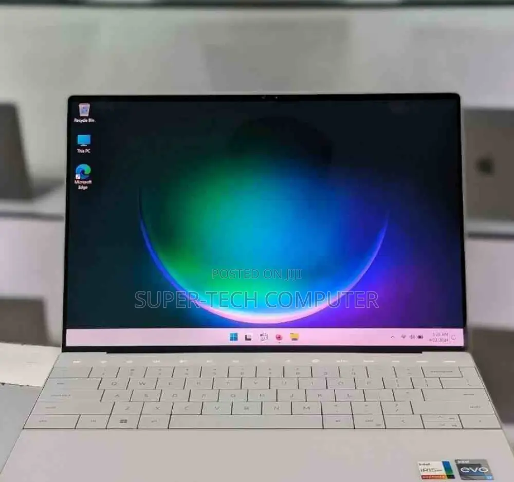 New Laptop Dell XPS 15 16GB Intel Core I7 SSD 512GB