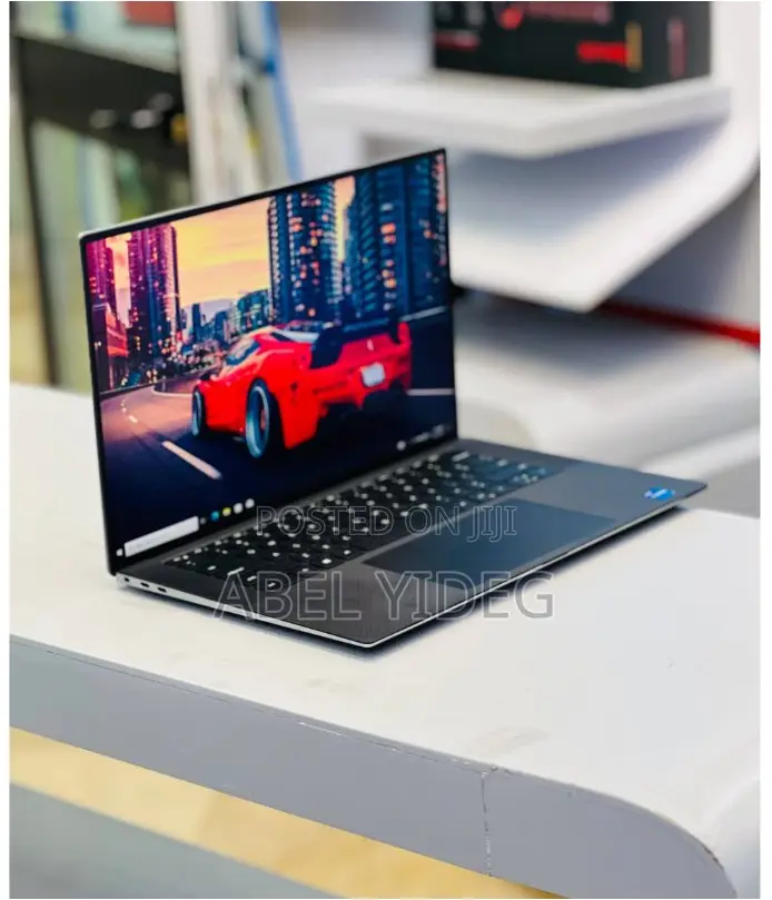 New Laptop Dell Precision 5570 16GB Intel Core I7 SSD 512GB