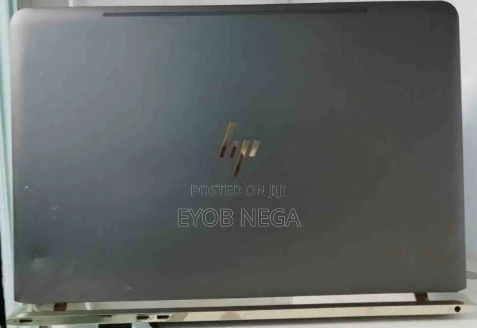 New Laptop HP Spectre 8GB Intel Core I5 SSD 256GB
