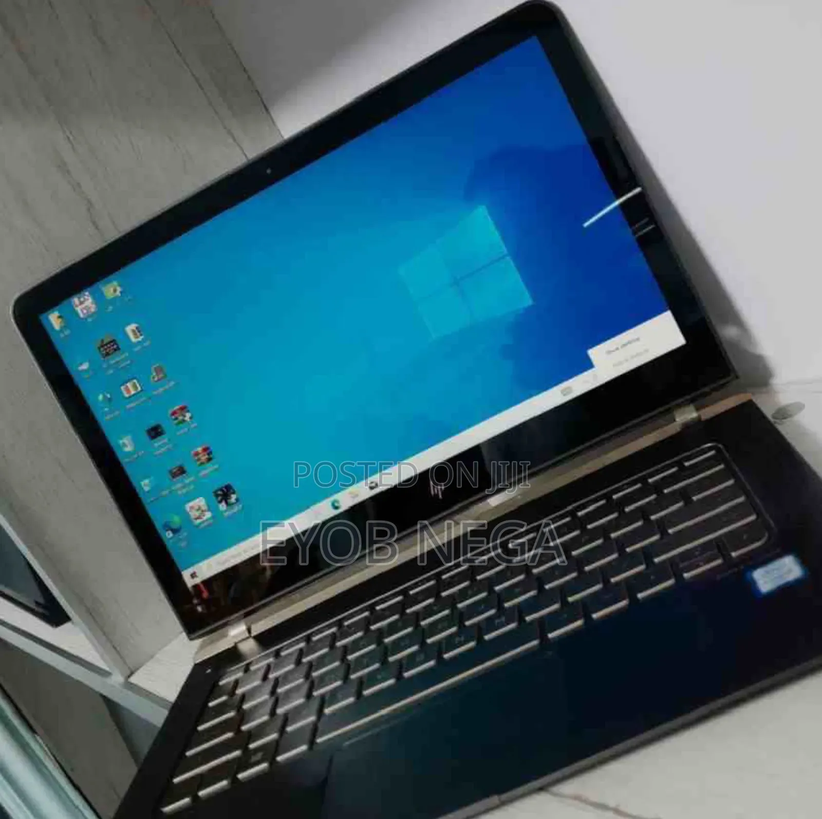 New Laptop HP Spectre 8GB Intel Core I5 SSD 256GB