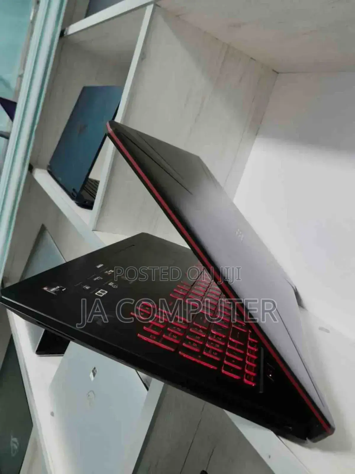 Laptop Asus TUF Gaming A15 8GB AMD Ryzen 5 SSD 512GB