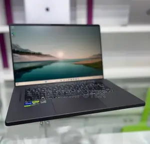 New Laptop Asus ROG Zephyrus G15 16GB Intel Core I7 SSD 512GB