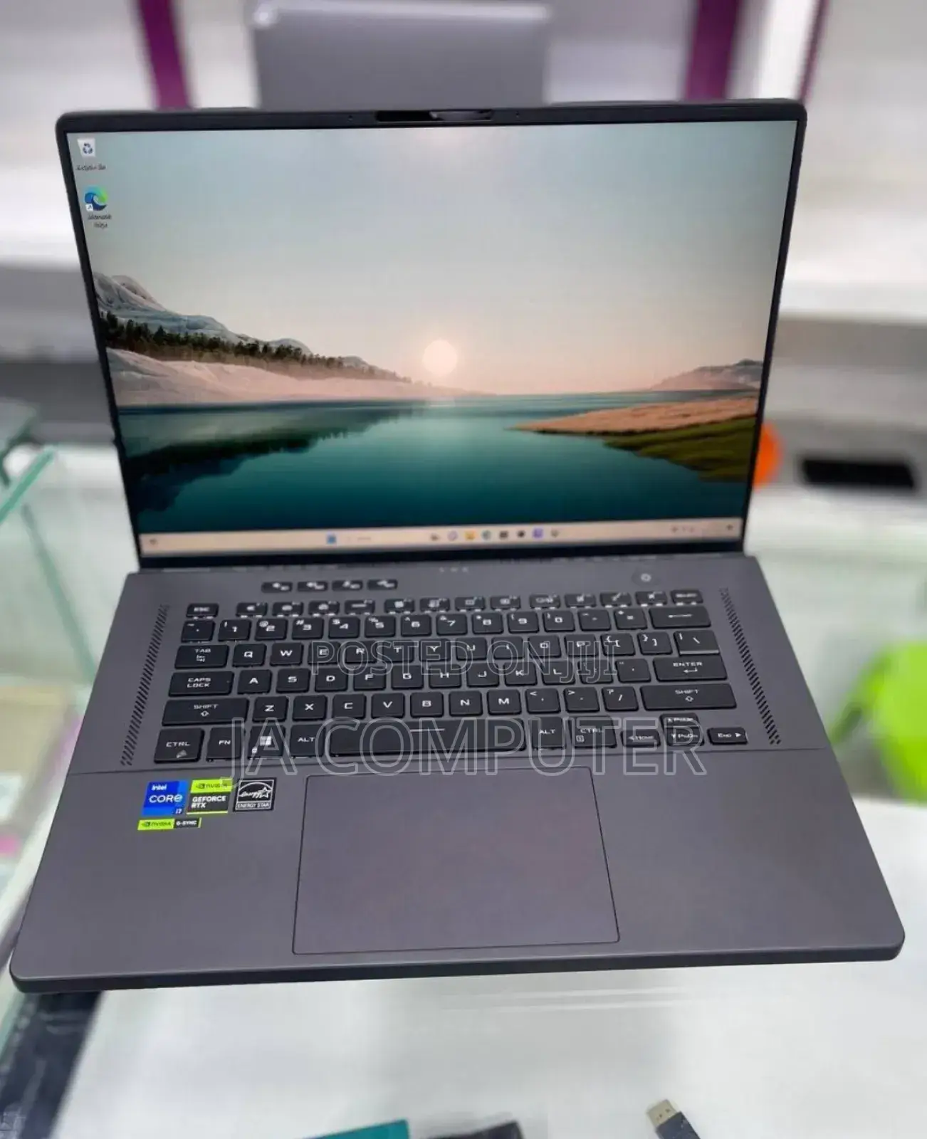 New Laptop Asus ROG Zephyrus G15 16GB Intel Core I7 SSD 512GB