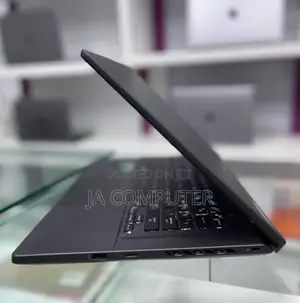 New Laptop Asus ROG Zephyrus G15 16GB Intel Core I7 SSD 512GB