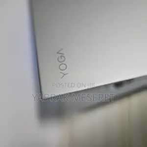 New Laptop Lenovo Yoga 730 8GB Intel Core I5 SSD 256GB