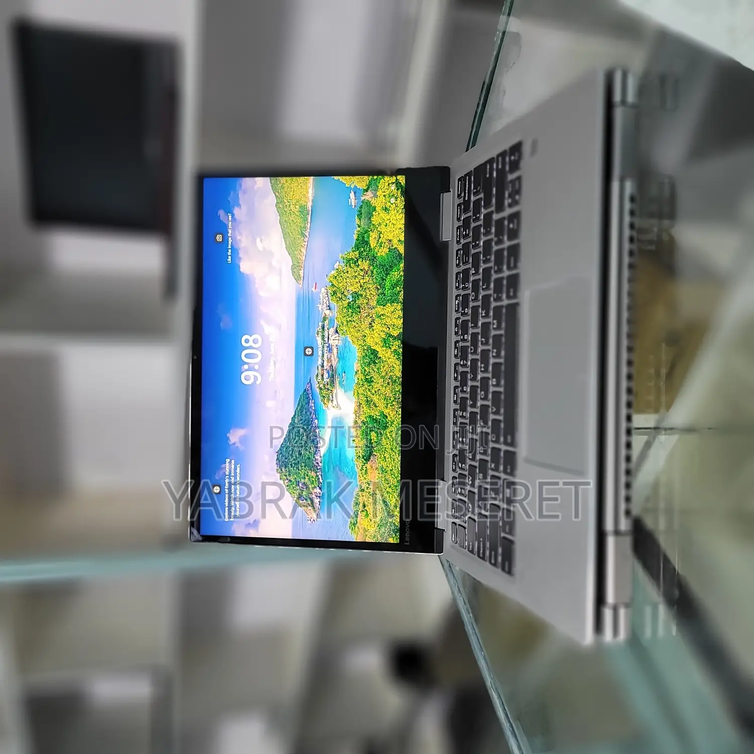 New Laptop Lenovo Yoga 730 8GB Intel Core I5 SSD 256GB