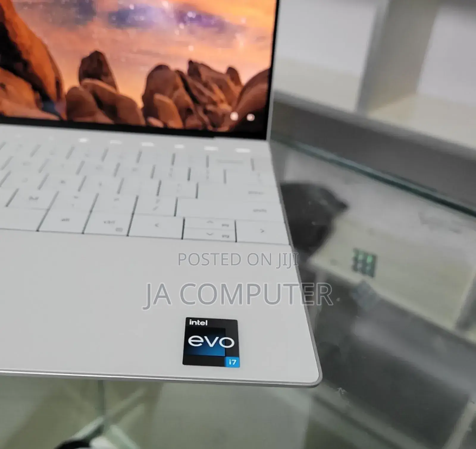 New Laptop Dell XPS 13 16GB Intel Core I7 SSD 512GB