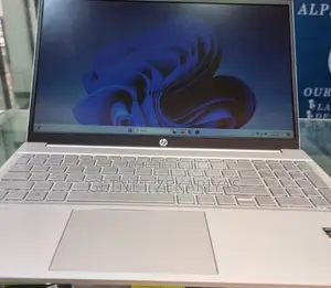 New Laptop HP Pavilion 15 8GB AMD Ryzen 5 SSD 512GB