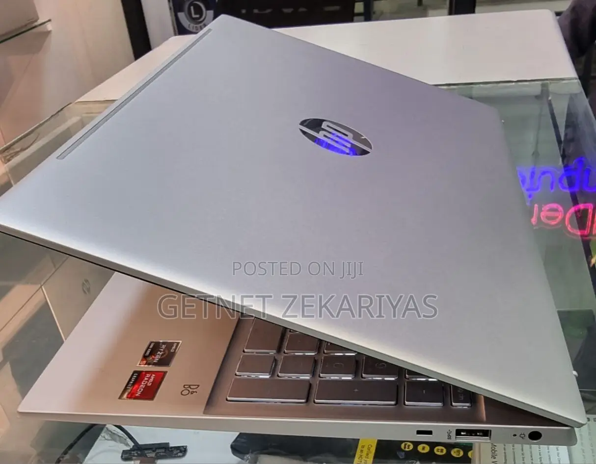 New Laptop HP Pavilion 15 8GB AMD Ryzen 5 SSD 512GB