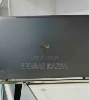 New Laptop HP Spectre 8GB Intel Core I5 SSD 256GB