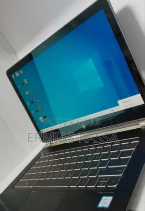 New Laptop HP Spectre 8GB Intel Core I5 SSD 256GB