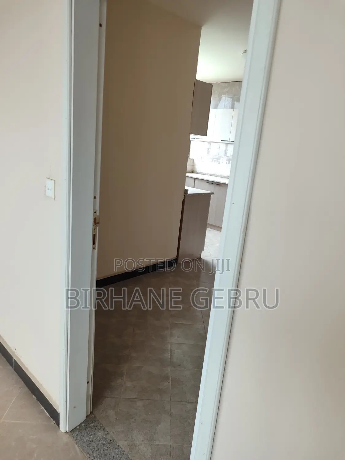 3 Bedroom Luxury Apartument Rent