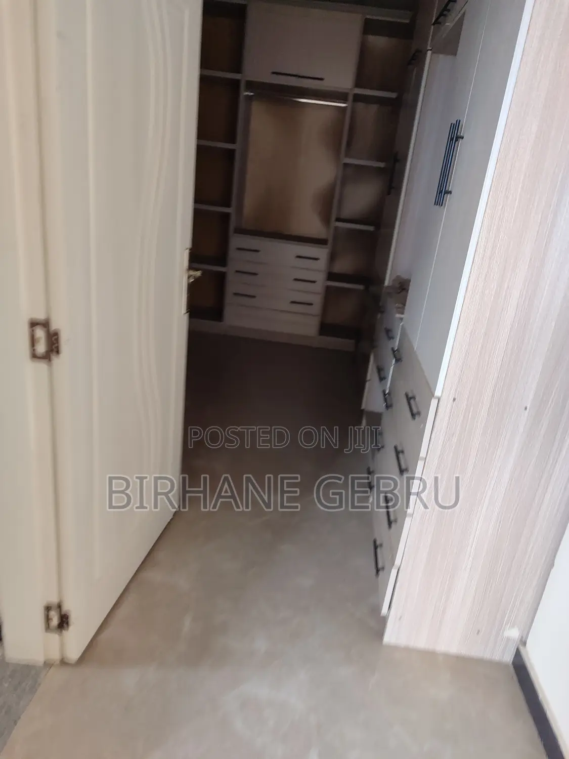 3 Bedroom Luxury Apartument Rent