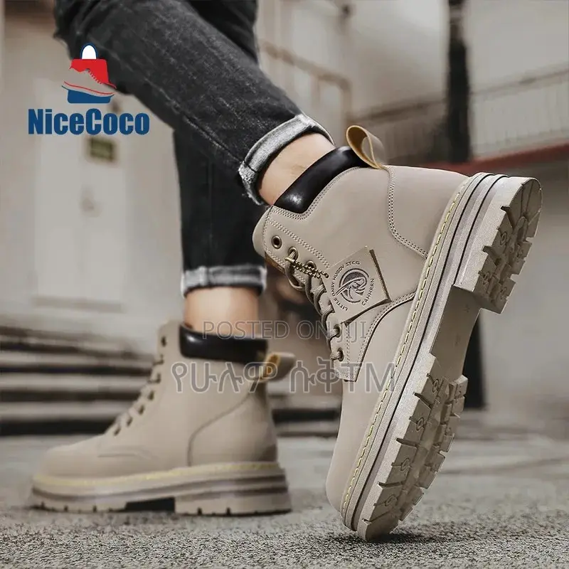 Original Fashion Man Waterproof Boots Shoes