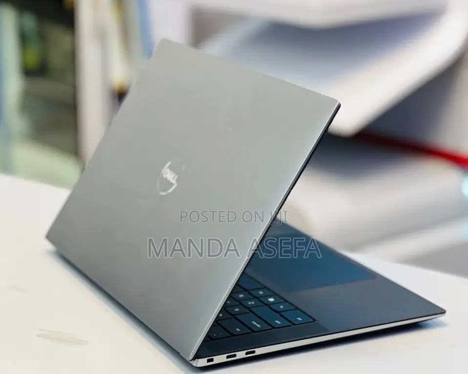 New Laptop Dell 16GB Intel Core I7 SSD 512GB