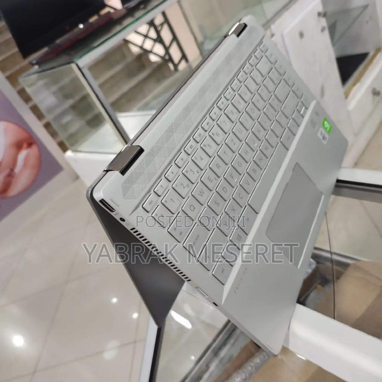 New Laptop HP Pavilion X360 16GB Intel Core I7 SSD 512GB