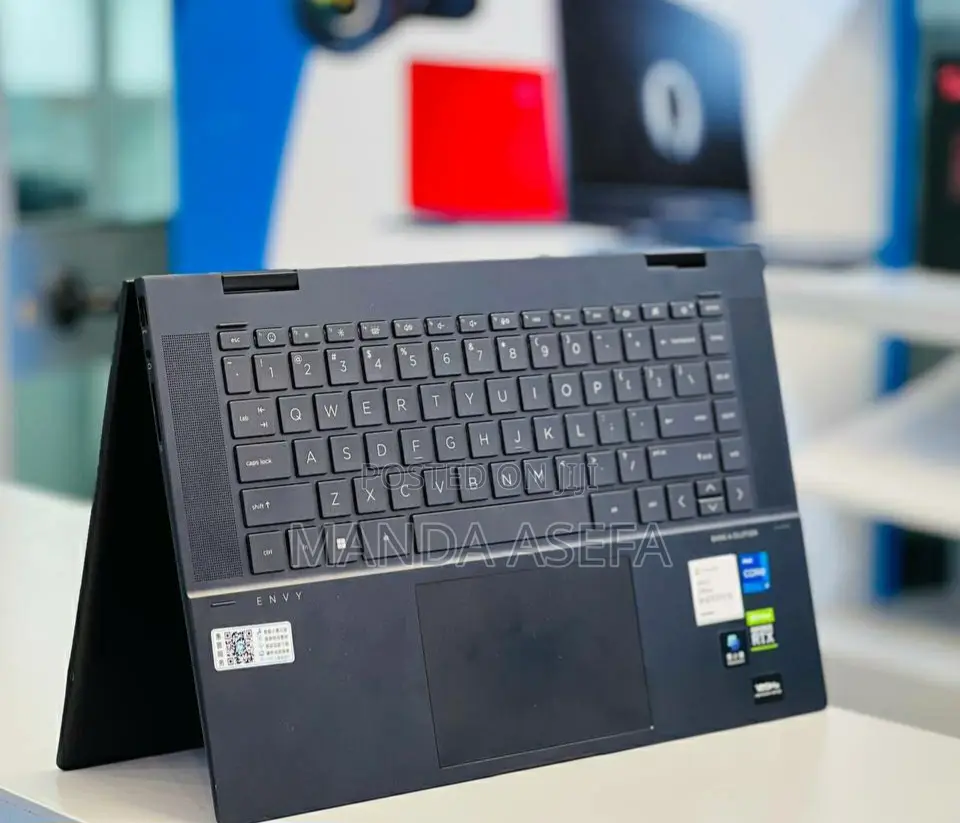 New Laptop HP Envy X360 16GB Intel Core I7 SSD 1T