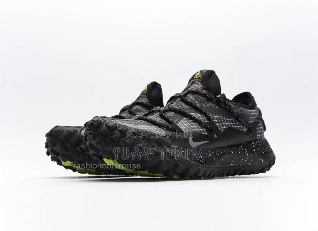 Original Nike ACG Mountain Fly Low SE Shoes