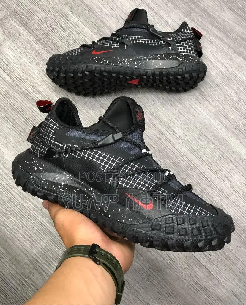 Original Nike ACG Mountain Fly Low SE Shoes