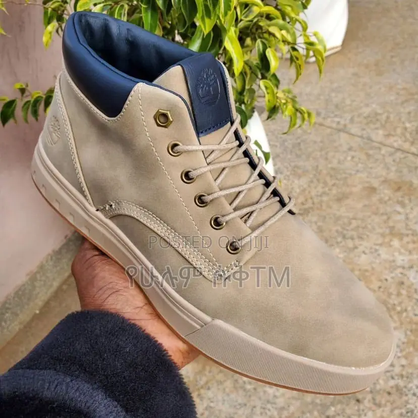 Original Timberland Waterproof Mid ‘Light Brown’ Shoes