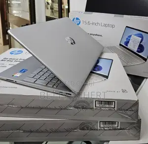 New Laptop HP Stream Notebook 8GB Intel Core I5 SSD 512GB