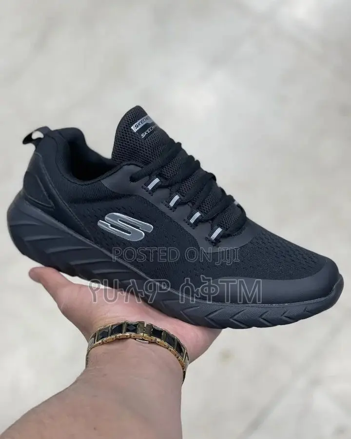 Original Skechers Decodus Comforter Shoes