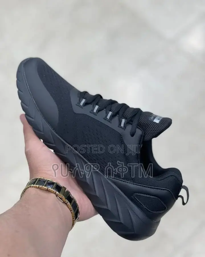 Original Skechers Decodus Comforter Shoes