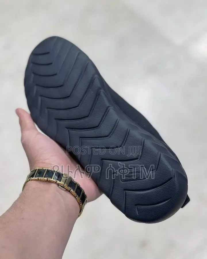 Original Skechers Decodus Comforter Shoes