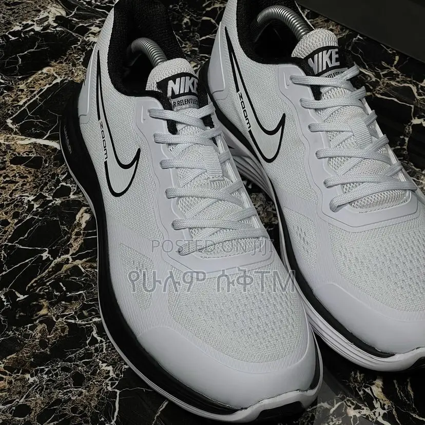 Original Nike Air Zoom Structure 25 Running Shoes