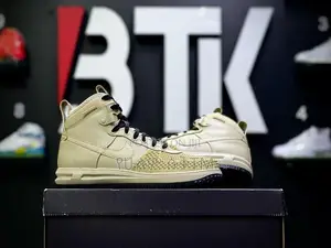 Original Nike Lunar Force 1 Duckboot Shoes