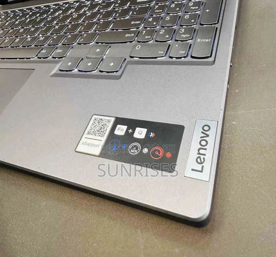 New Laptop Lenovo Legion 5 16GB AMD Ryzen 7 SSD 512GB