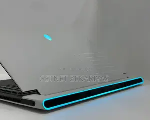 New Laptop Alienware M17x R2 32GB Intel Core I7 SSD 1T