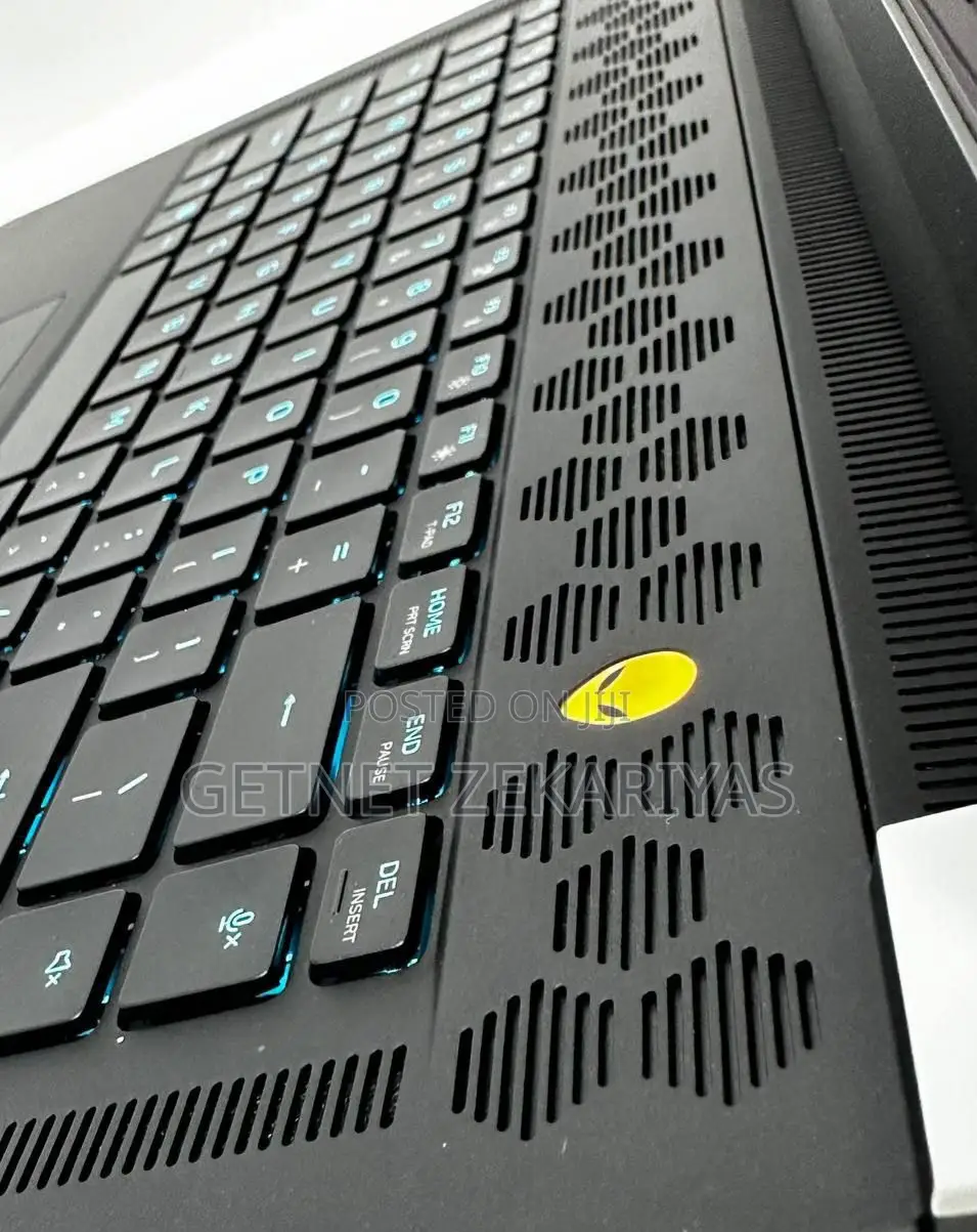 New Laptop Alienware M17x R2 32GB Intel Core I7 SSD 1T