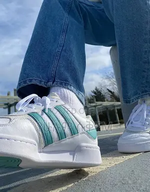 Original Adidas Courtic Life Style Shoes