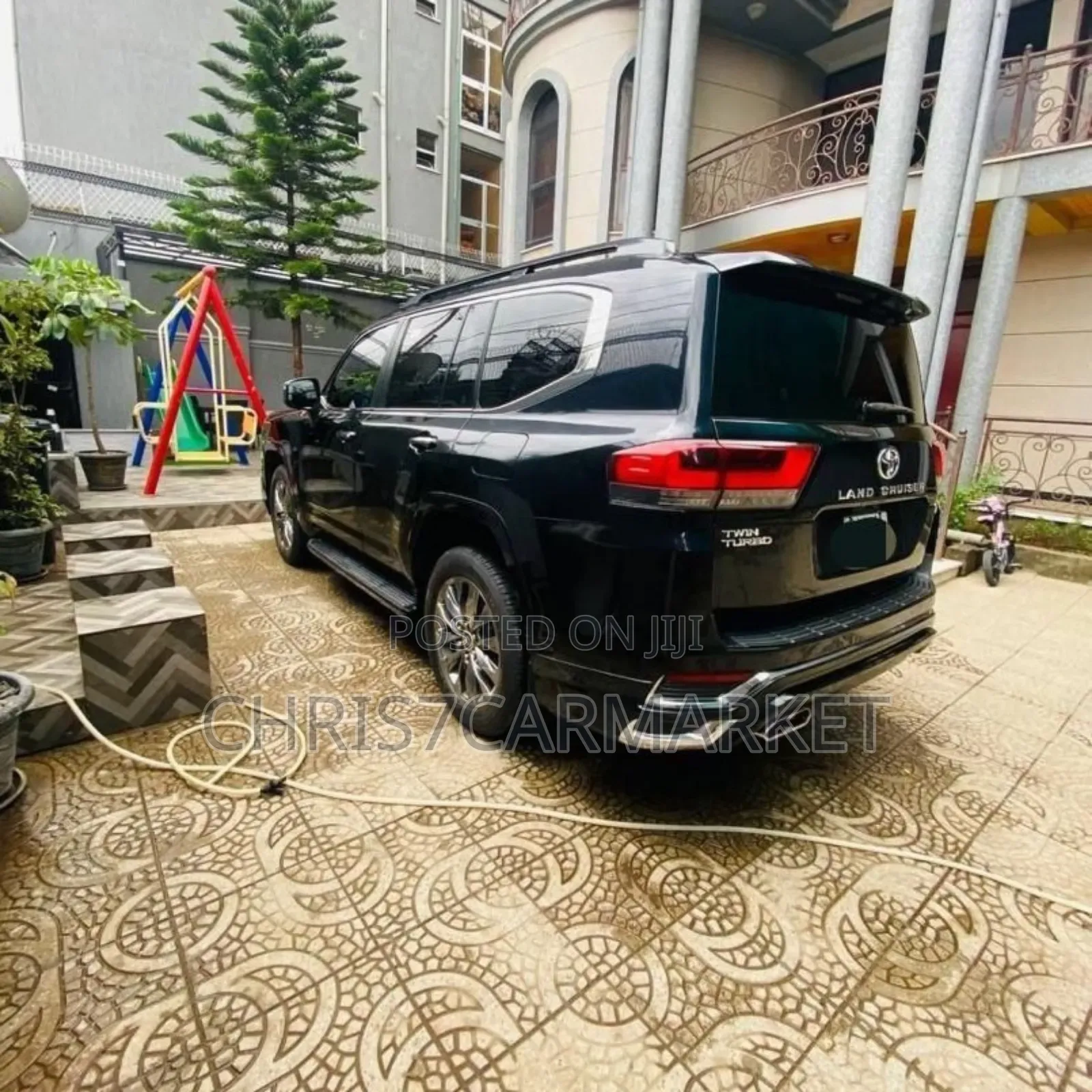 Toyota Land Cruiser 2023 Black