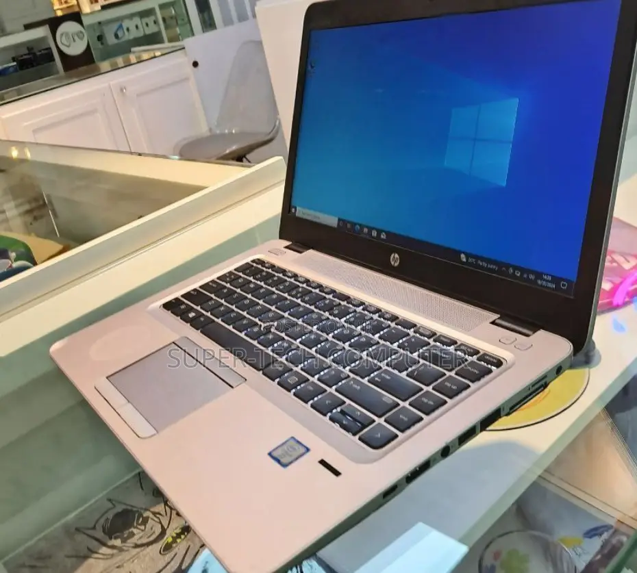 Laptop HP EliteBook 840 4GB AMD A10 HDD 500GB