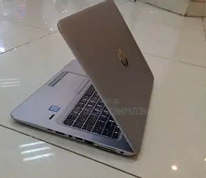 Laptop HP EliteBook 840 4GB AMD A10 HDD 500GB