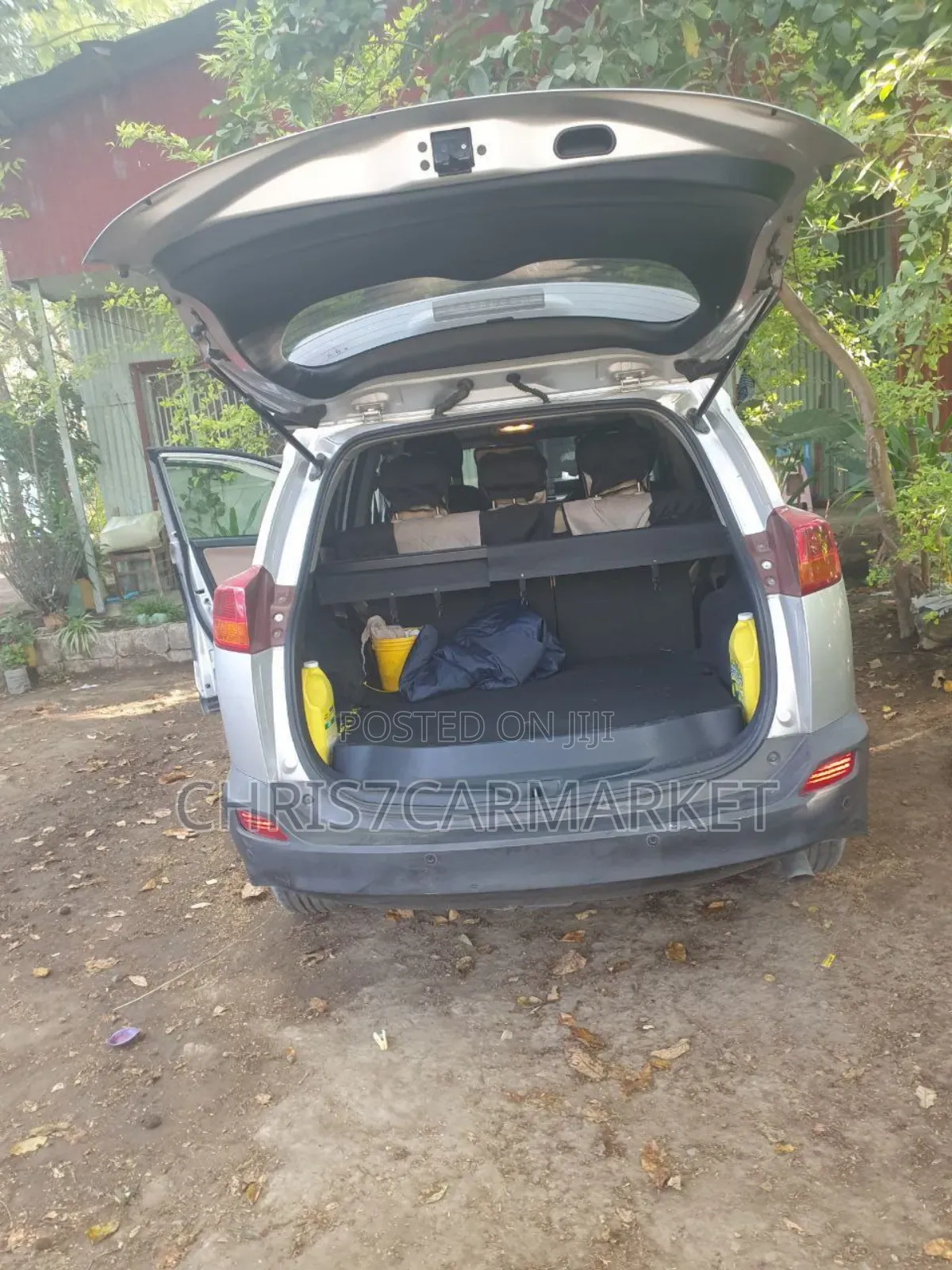 Toyota RAV4 LE 4dr SUV (2.5L 4cyl 6A) 2015 Silver