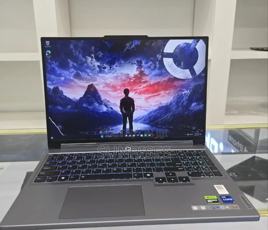 New Laptop Lenovo Legion 5 16GB Intel Core I7 SSD 1T