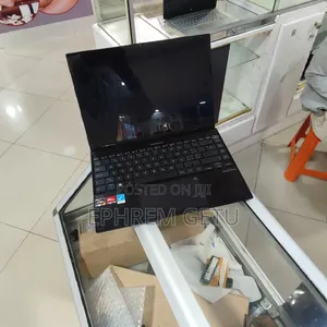 Photo - New Laptop Asus Zenbook Flip 13 UX363 16GB AMD Ryzen 7 SSD 1T