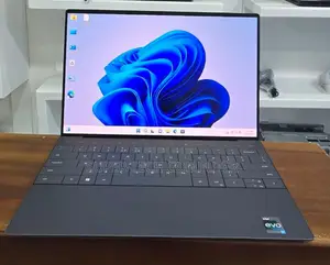 Photo - New Laptop Dell XPS 13 32GB Intel Core I7 SSD 1T